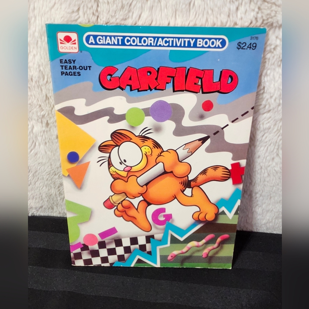 Garfield A Giant Color/activity Book By Golden Books 1988 Vintage Orange Cat